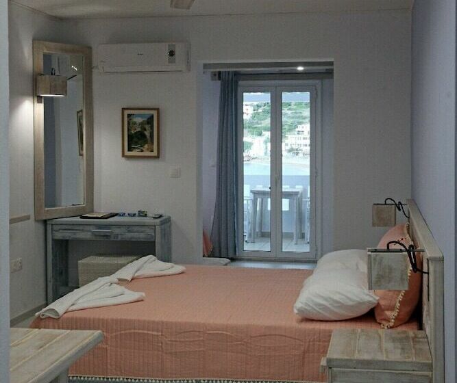 סטודיו פרמיום, Bella Vista Design Studios