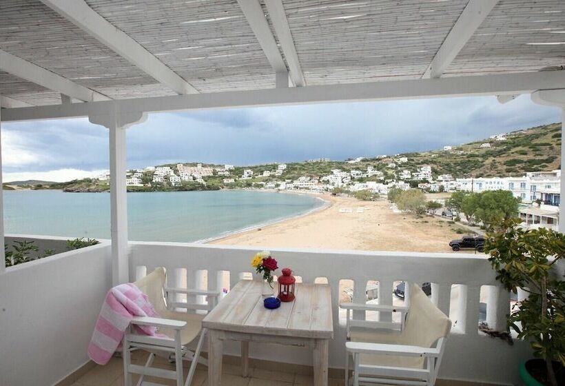 סטודיו פרמיום, Bella Vista Design Studios