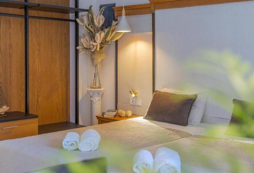 Escritório Deluxe, Camelot Royal Beds By Estia