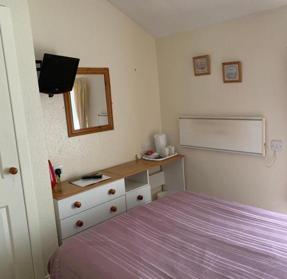 غرفة أساسية, Alondra