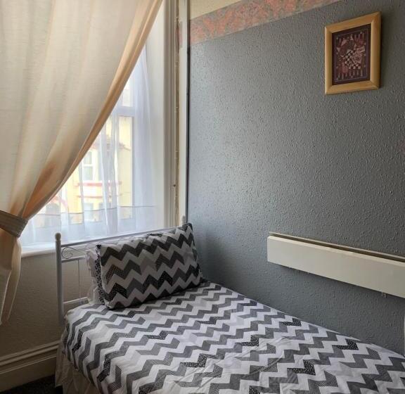 غرفة قياسية فردية, Alondra