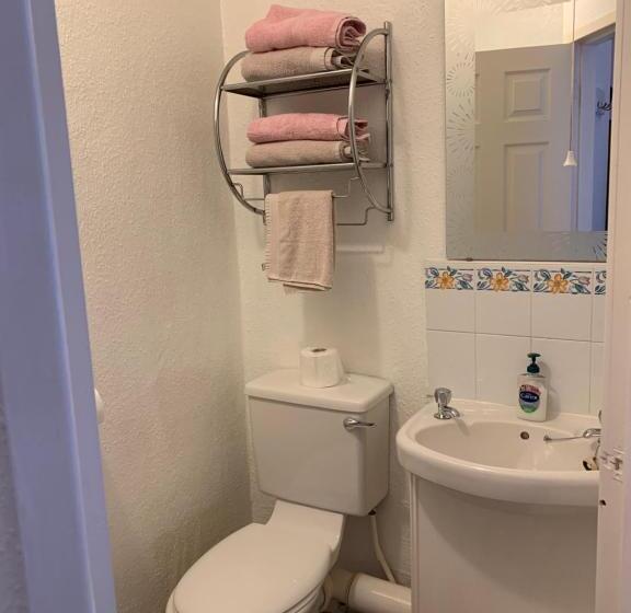 غرفة عائلية, Alondra