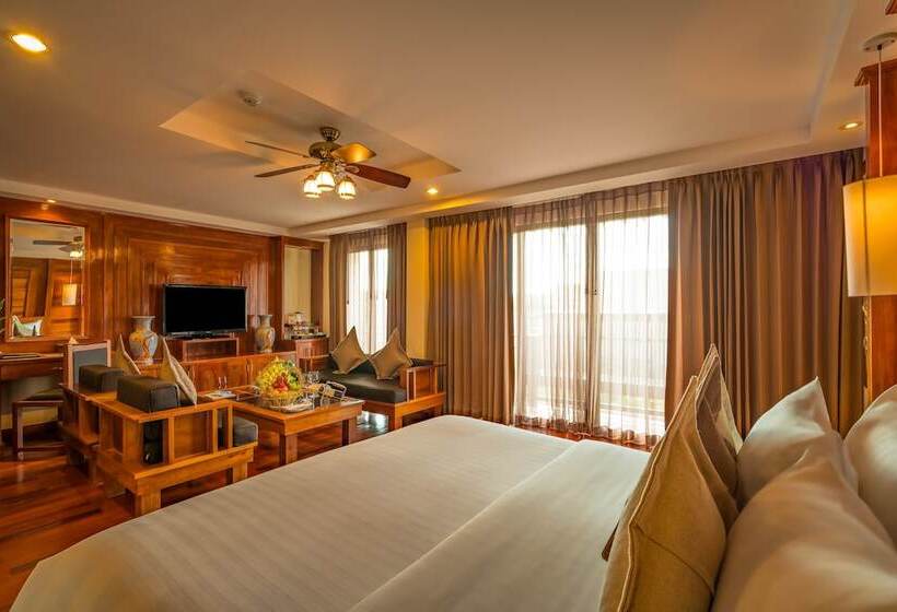 سوئیت کلاب, Angkor Miracle Reflection Club