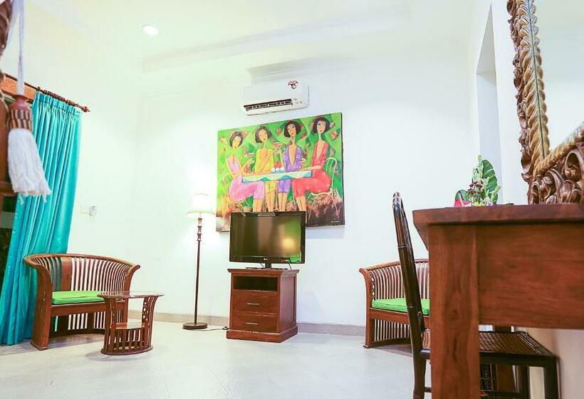 スーペリアールーム, Aquarius Beach