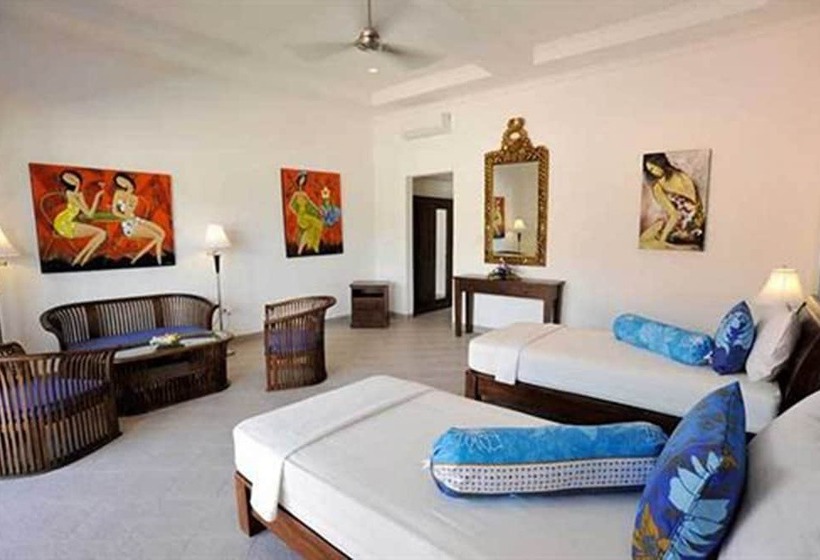 デラックスルーム, Aquarius Beach