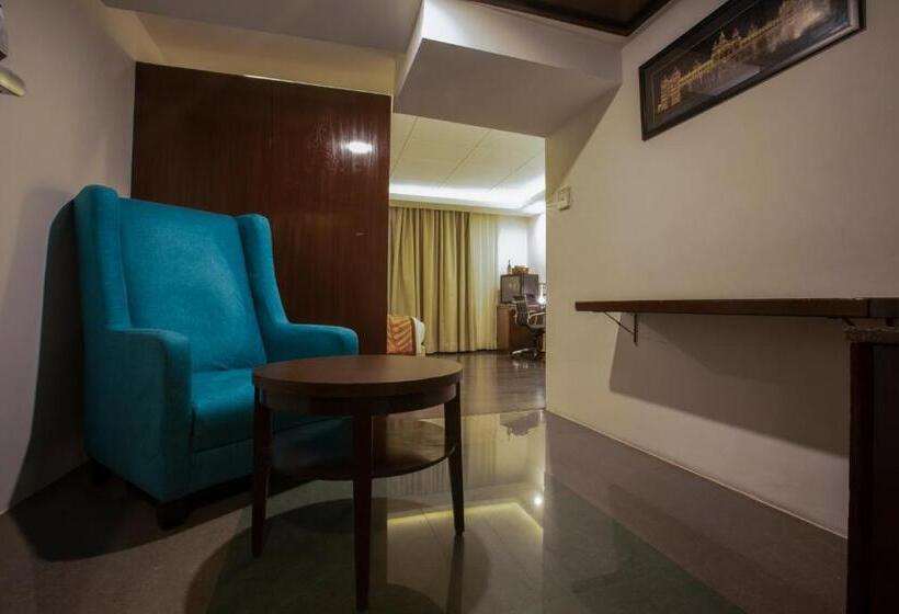 Студия Стандарт, Citrus Hotel Cunningham