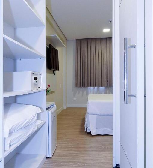 スタンダードトリプルルーム, Domani