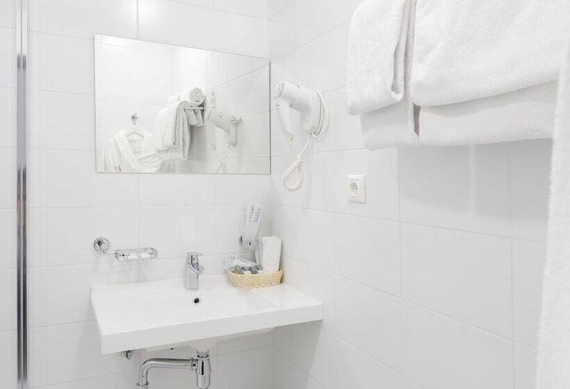 디럭스 스튜디오, Gorskiy City