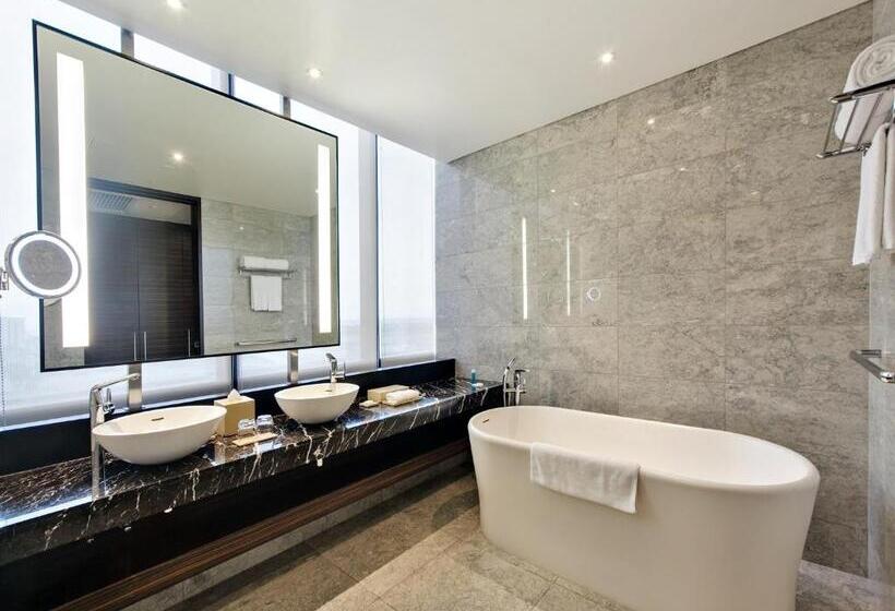 اتاق استاندارد با تخت بزرگ, Hyatt Regency Manila City Of Dreams