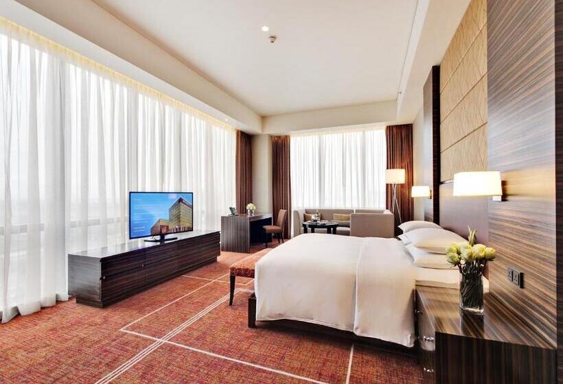 اتاق استاندارد با تخت بزرگ, Hyatt Regency Manila City Of Dreams