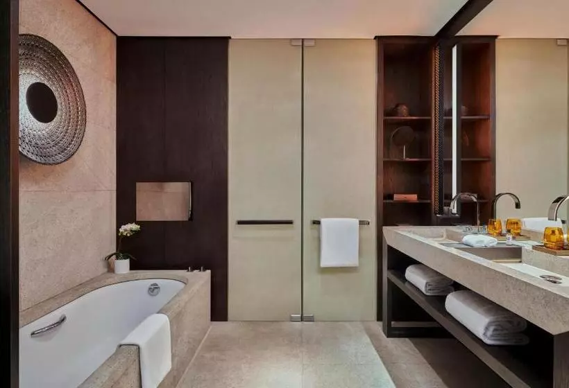 クラブルーム, Hyatt Regency Wuhan Optics Valley
