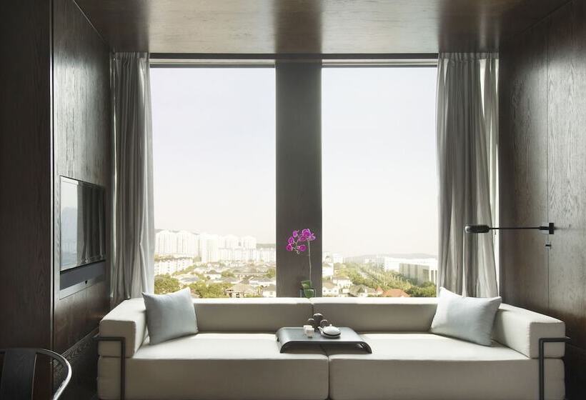 Номер Стандарт, Hyatt Regency Wuhan Optics Valley