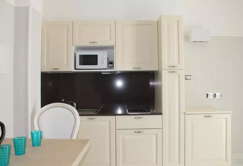 آپارتمان 1 خوابه, Residence Villa Del Mare