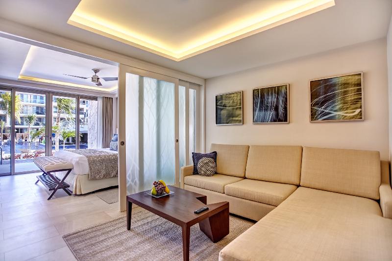 Люкс Deluxe Вид на Море, Royalton Riviera Cancun, An Autograph Collection - All Inclusive Resort & Casino