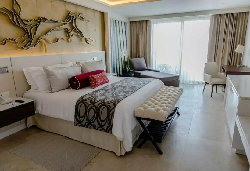 オーシャンビューデラックスジュニアスイート, Royalton Riviera Cancun, An Autograph Collection - All Inclusive Resort & Casino