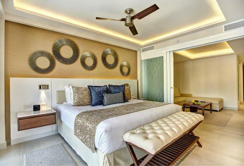 جناح عائلي, Royalton Riviera Cancun, An Autograph Collection - All Inclusive Resort & Casino
