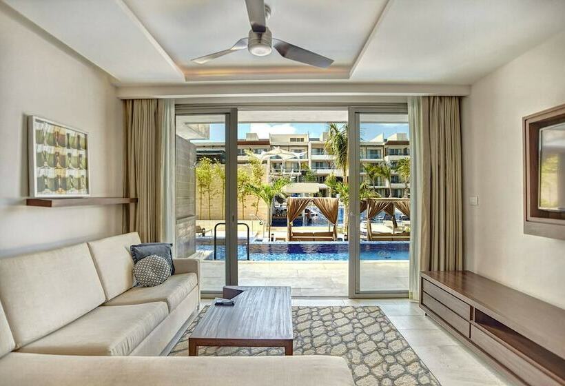 Полулюкс Повышенной Комфортности, Royalton Riviera Cancun, An Autograph Collection - All Inclusive Resort & Casino