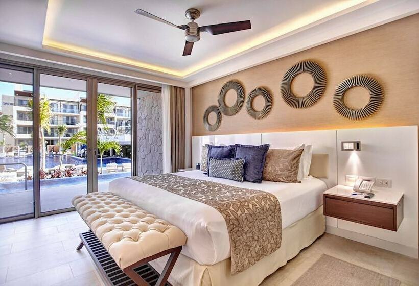 جناح جونيور ديلوكس, Royalton Riviera Cancun, An Autograph Collection - All Inclusive Resort & Casino