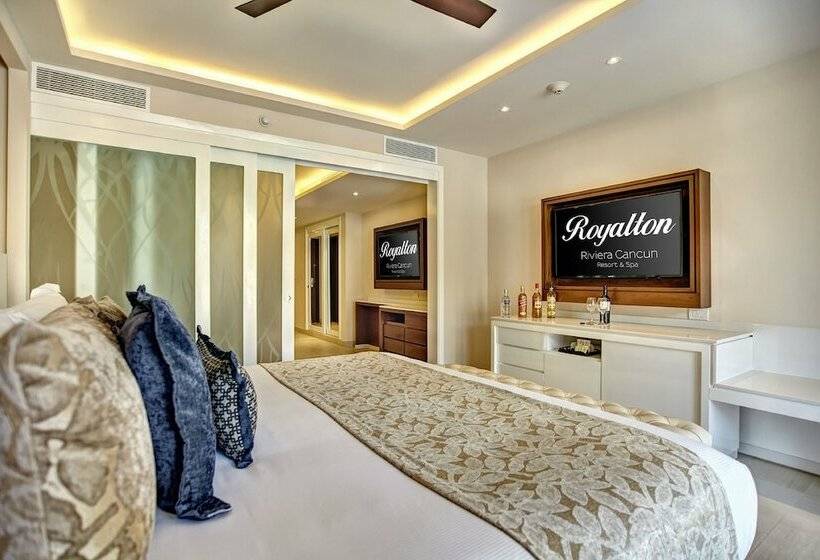 جناح ديلوكس مطل على البحر, Royalton Riviera Cancun, An Autograph Collection - All Inclusive Resort & Casino