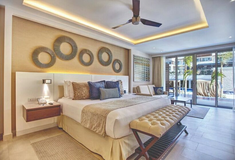 Полулюкс Повышенной Комфортности, Royalton Riviera Cancun, An Autograph Collection - All Inclusive Resort & Casino