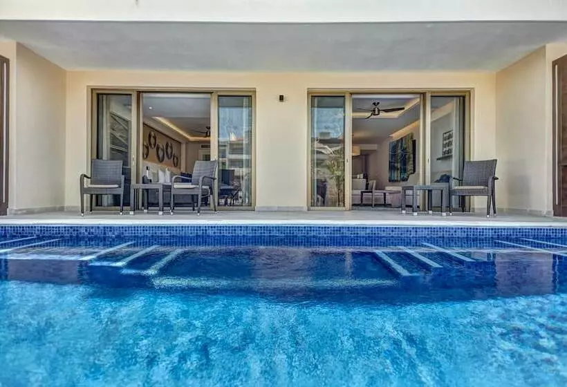 デラックススイート, Royalton Riviera Cancun, An Autograph Collection - All Inclusive Resort & Casino