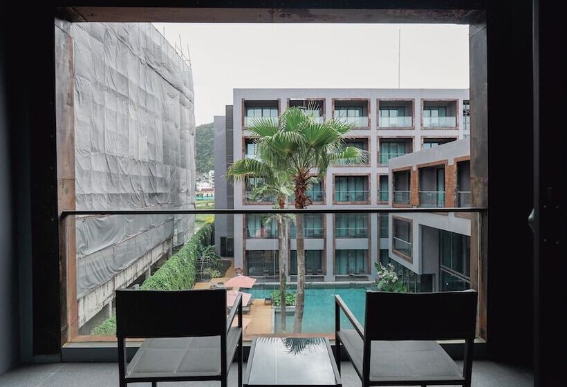 Pokój Deluxe Widok Basen, Sugar Marina Hotel Surf Kata Beach   Sha Plus