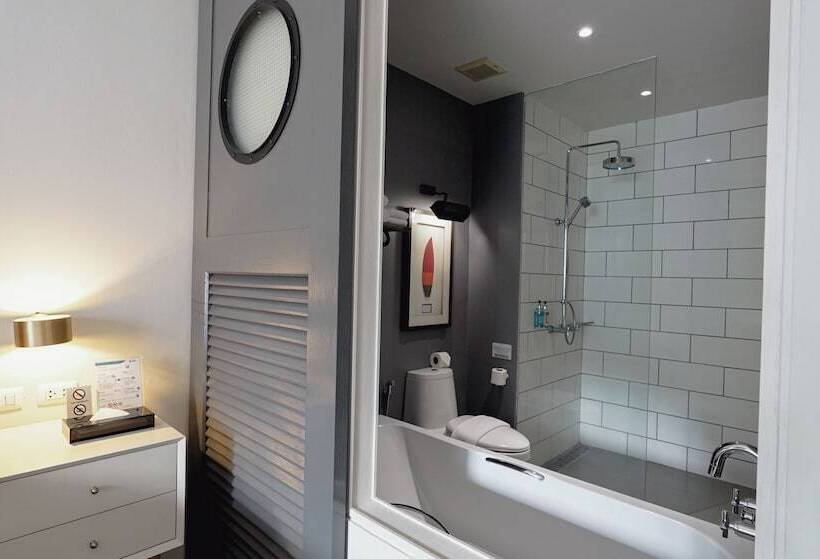 Pokój Deluxe Widok Basen, Sugar Marina Hotel Surf Kata Beach   Sha Plus