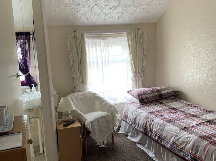 غرفة قياسية, Alondra