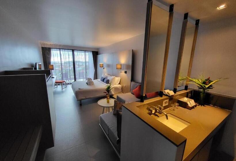 اتاق لوکس با چشمانداز دریا, The Yama Hotel Phuket