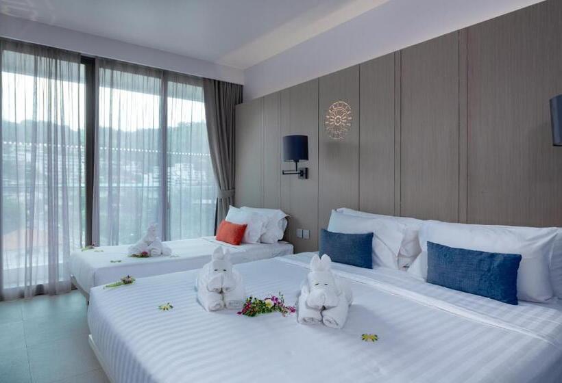 اتاق لوکس خانوادگی, The Yama Hotel Phuket