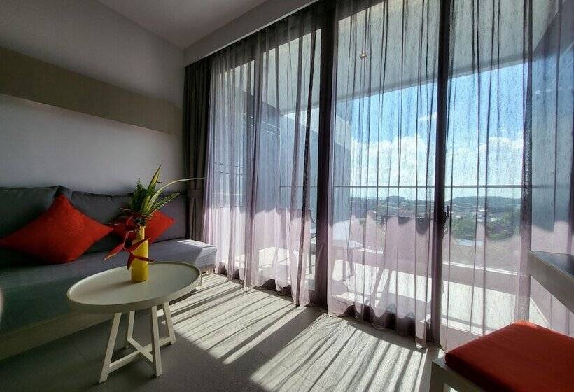 اتاق سوپریور با چشمانداز دریا, The Yama Hotel Phuket