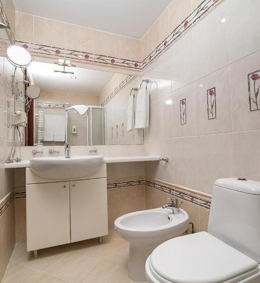 اتاق استاندارد یک نفره, Violeta