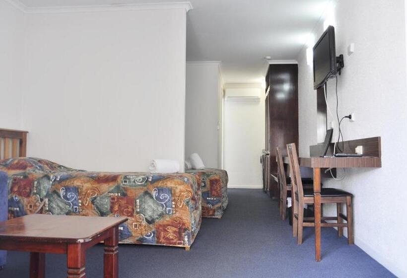 سوئیت با بالکن, Alexandra Park Motor Inn