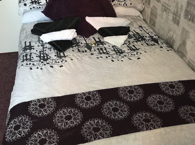 غرفة قياسية حمام مشترك, The Westbourne House