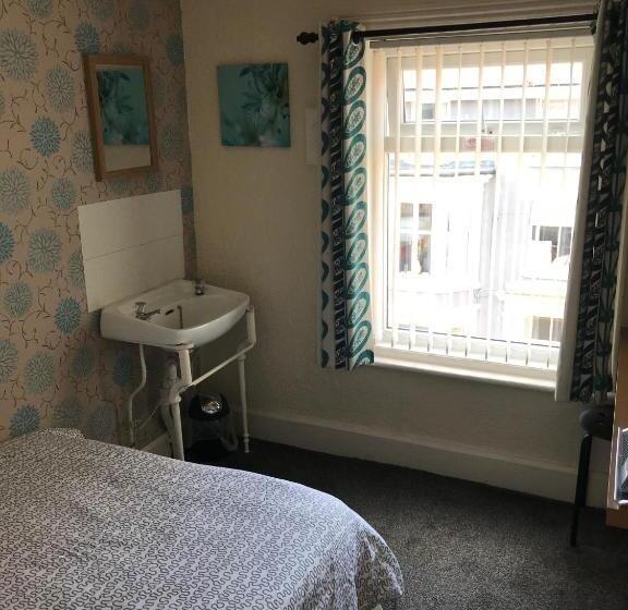 غرفة قياسية حمام مشترك, The Westbourne House