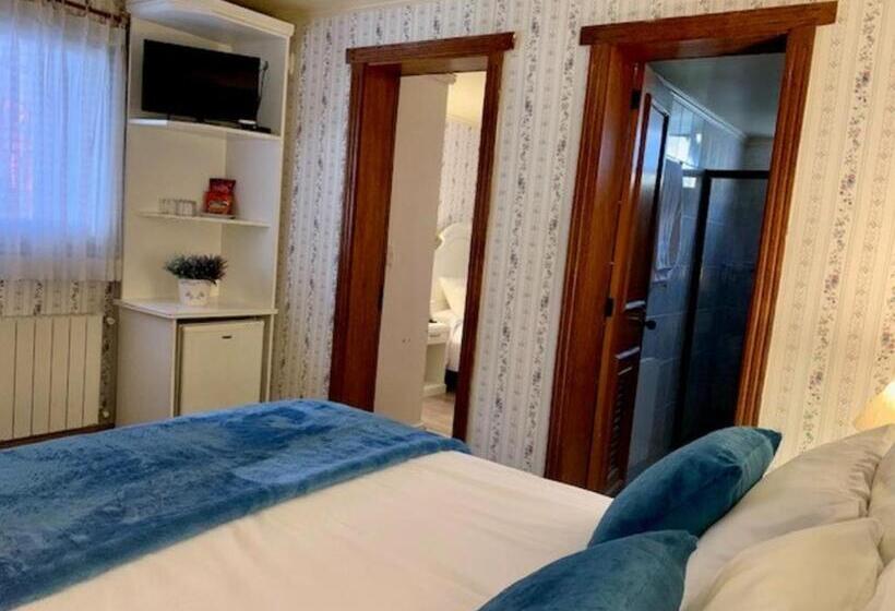 豪华三人间, Petit Hotel Provence Gramado