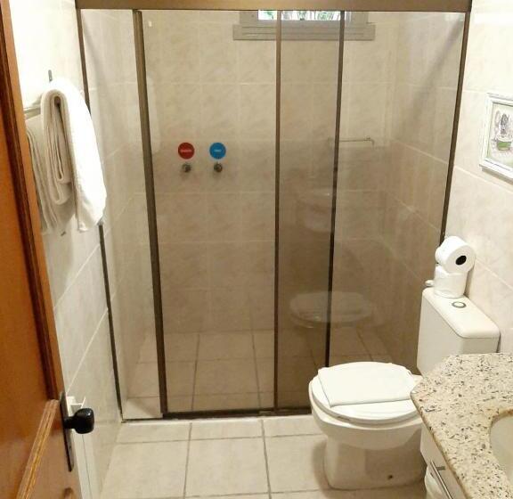 四人豪华间, Petit Hotel Provence Gramado