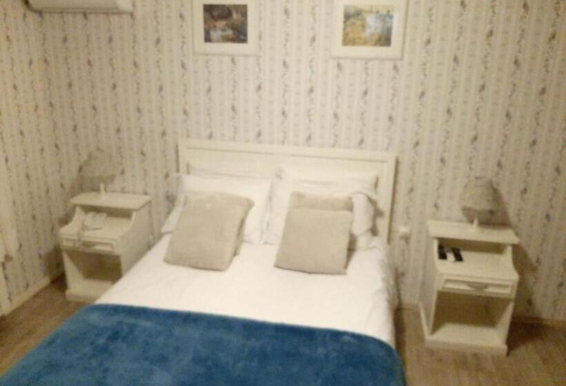 四人豪华间, Petit Hotel Provence Gramado