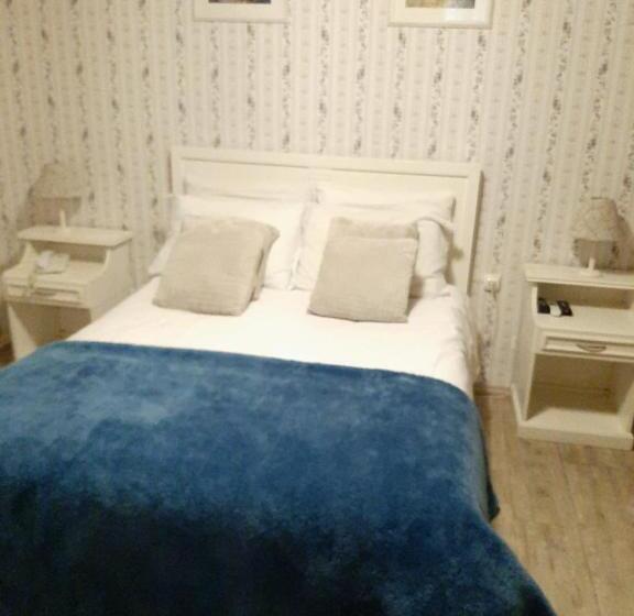 四人豪华间, Petit Hotel Provence Gramado