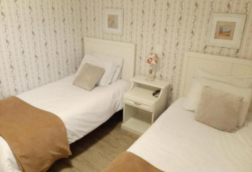 四人豪华间, Petit Hotel Provence Gramado