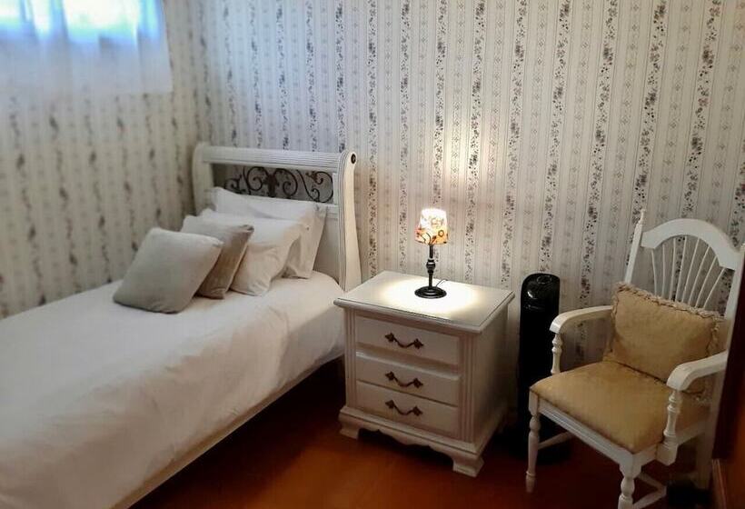 豪华三人间, Petit Hotel Provence Gramado