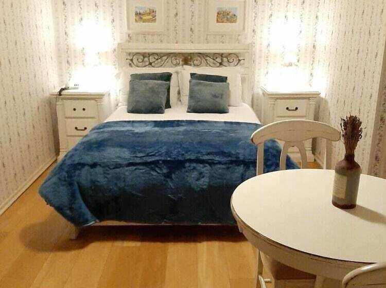 豪华三人间, Petit Hotel Provence Gramado