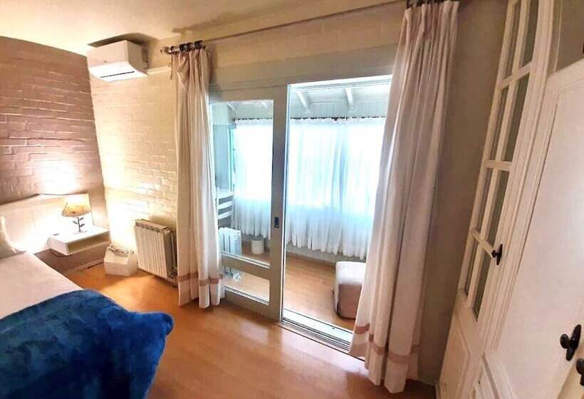 带阳台套房, Petit Hotel Provence Gramado