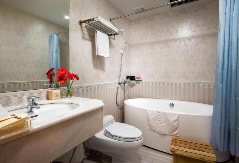 琮城市景观的豪华间, Sq Hang Gai Hotel & Spa