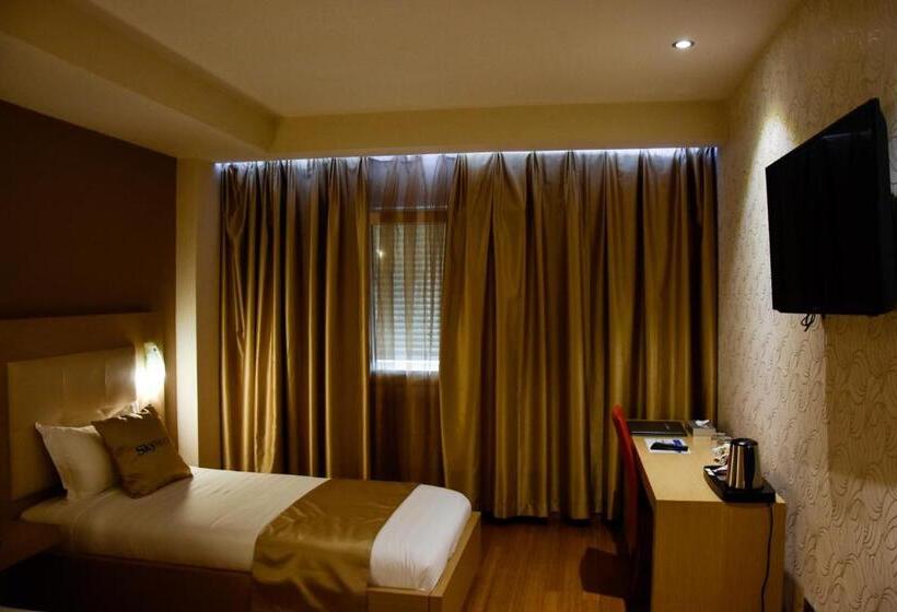 חדר סטנדרט, Sky 2 Hotel Tirana