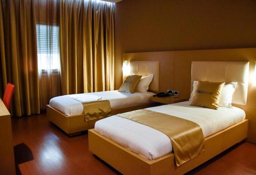 חדר סטנדרט, Sky 2 Hotel Tirana