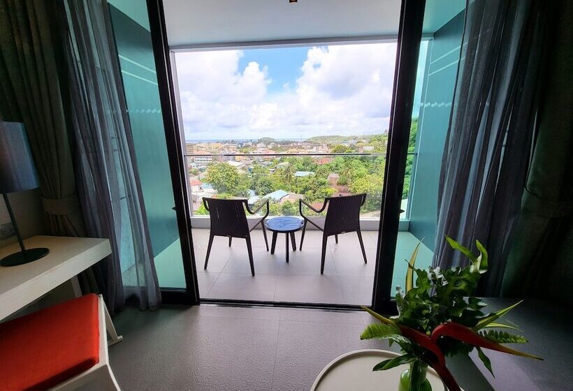 اتاق سوپریور با چشمانداز دریا, The Yama Hotel Phuket
