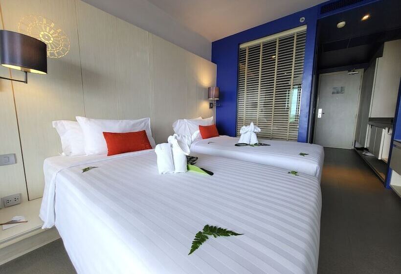 اتاق سوپریور با چشمانداز دریا, The Yama Hotel Phuket