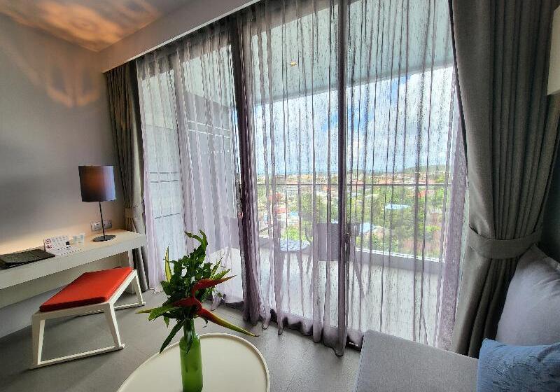 اتاق سوپریور با چشمانداز دریا, The Yama Hotel Phuket