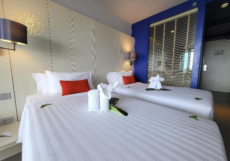 اتاق سوپریور با چشمانداز دریا, The Yama Hotel Phuket